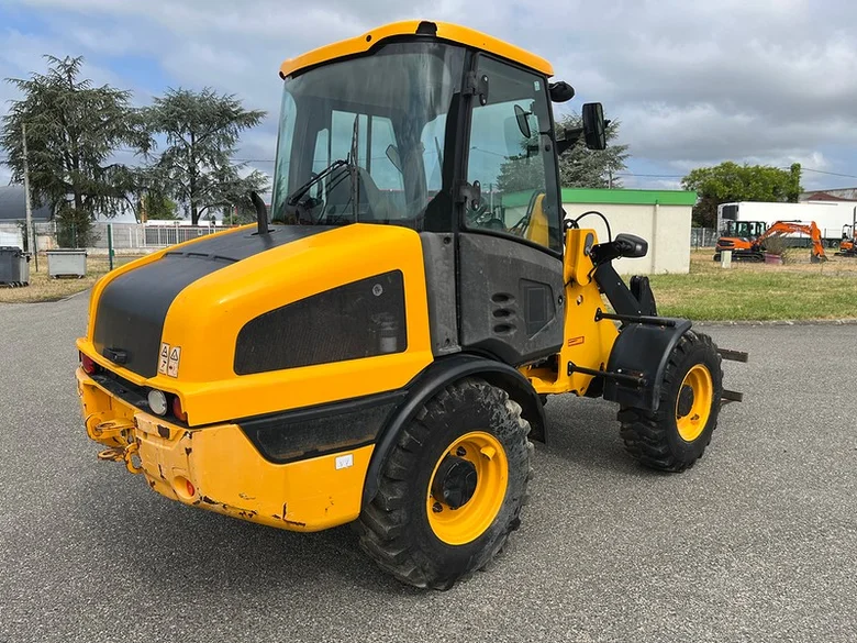 Wheel loader JCB 406