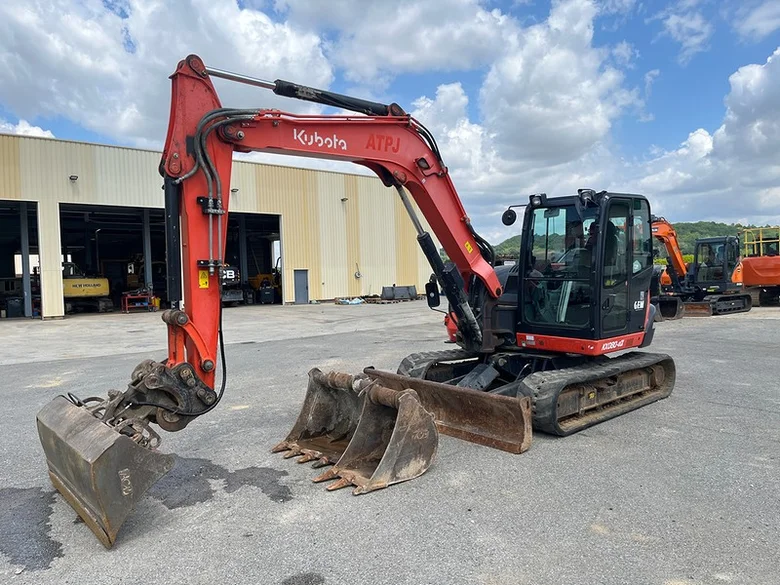 Mini diggers KUBOTA KX080