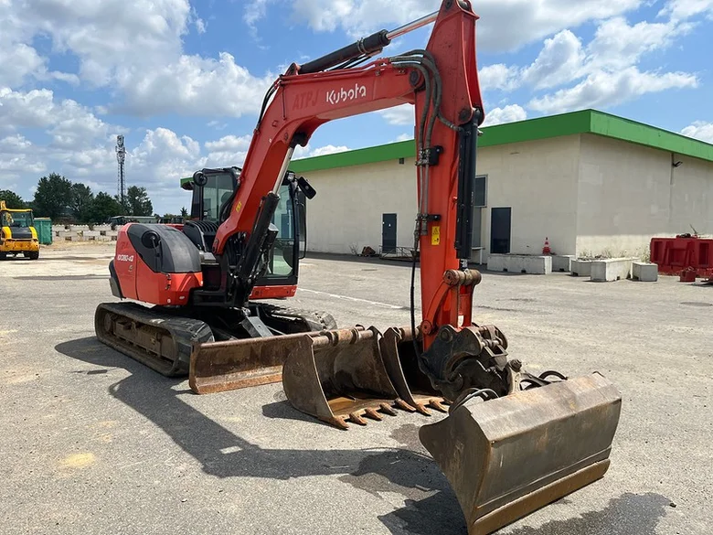 Mini diggers KUBOTA KX080