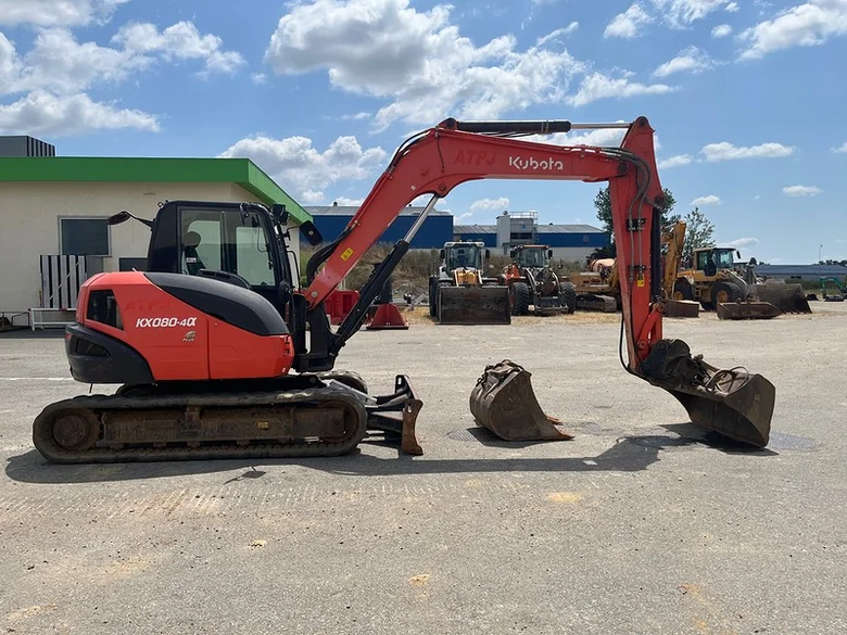 Mini diggers KUBOTA KX080