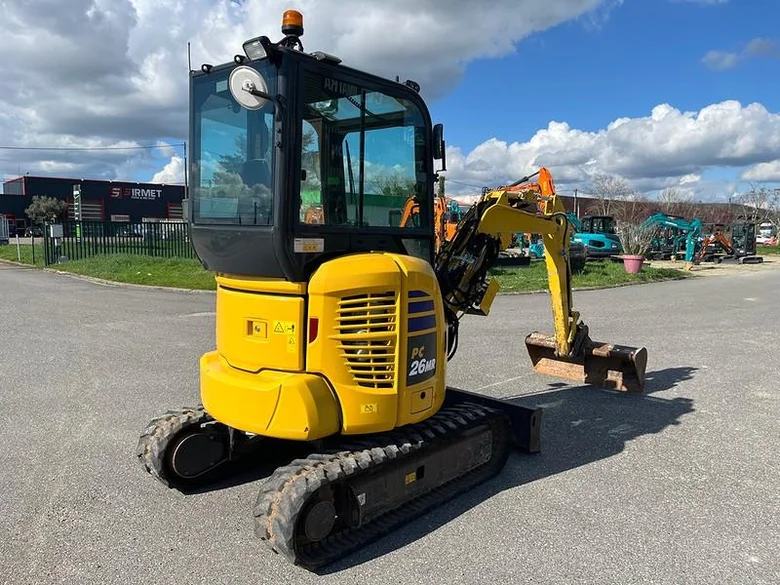 Mini diggers KOMATSU PC26MR-5