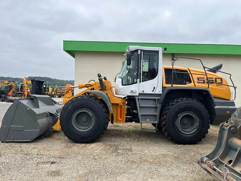 Cargadora sobre neumáticos LIEBHERR L550