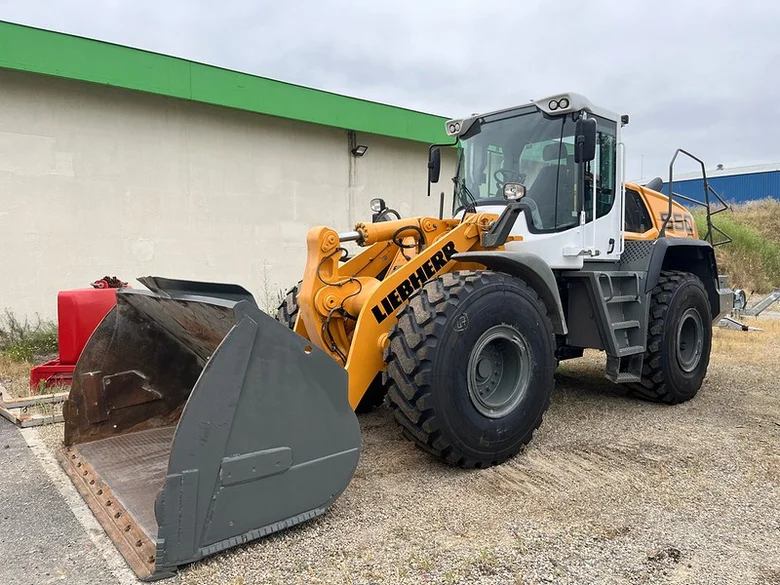 Cargadora sobre neumáticos LIEBHERR L550