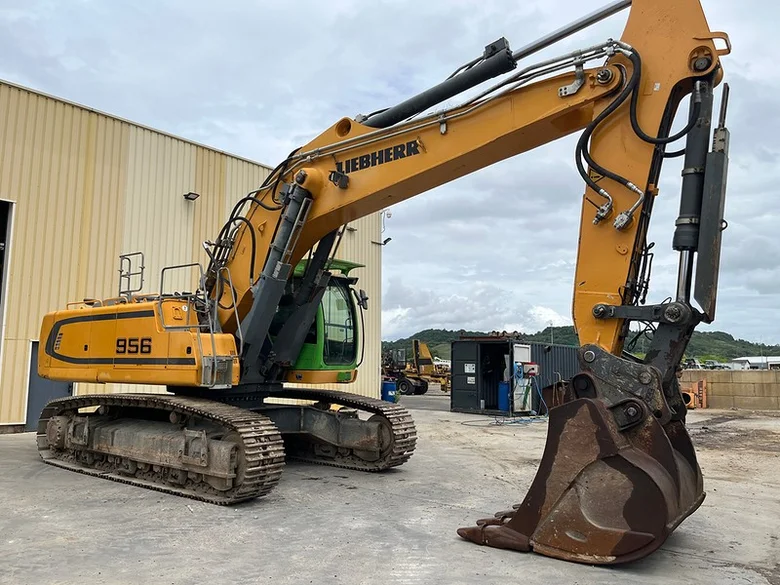 Pelle sur chenilles LIEBHERR R956