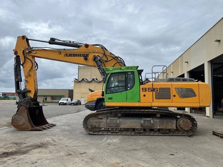 Pelle sur chenilles LIEBHERR R956