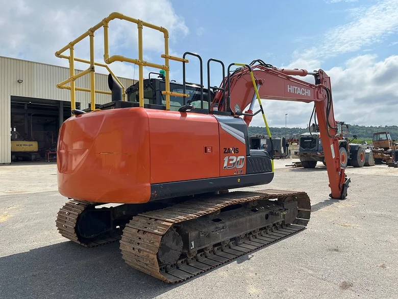 Excavadora sobre orugas HITACHI ZX130LCN-7
