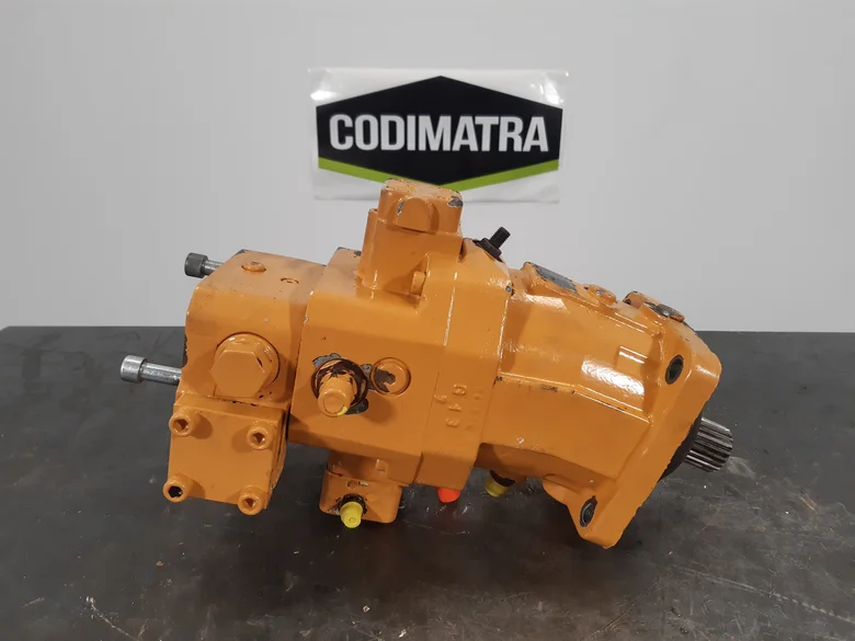 Moteur hydraulique d'avancement pour CASE WX145
