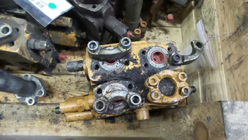 Distributeur hydraulique pour CASE 988
