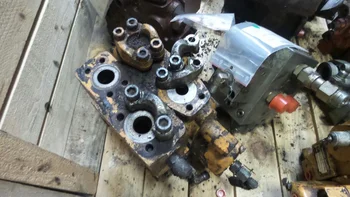 Distributeur hydraulique pour CASE 1188