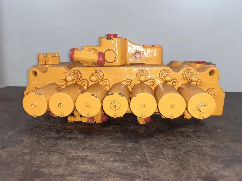 Distributeur hydraulique pour LIEBHERR R912HDSL