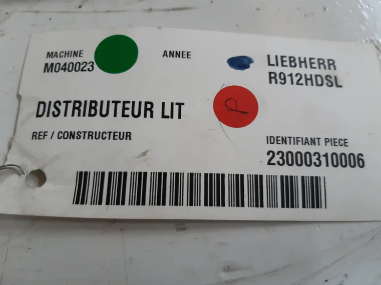 Distributeur hydraulique pour LIEBHERR R912HDSL
