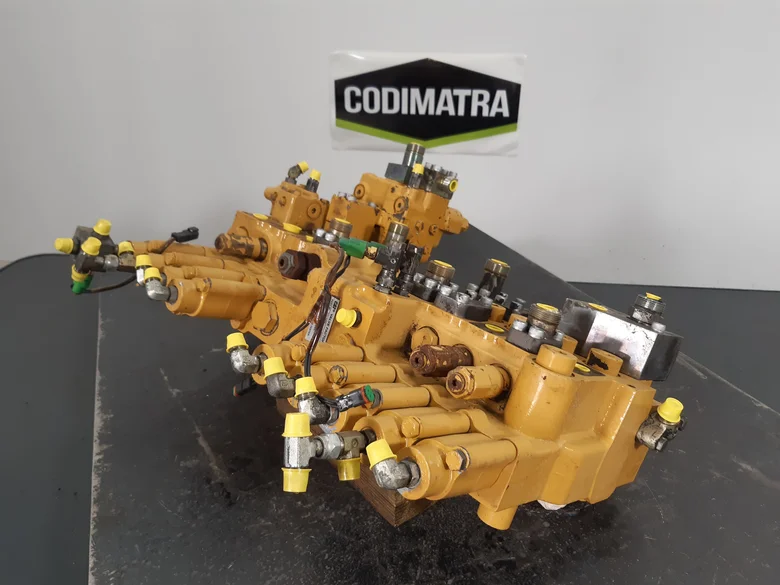 Distribuidor hidráulico para CATERPILLAR 330B