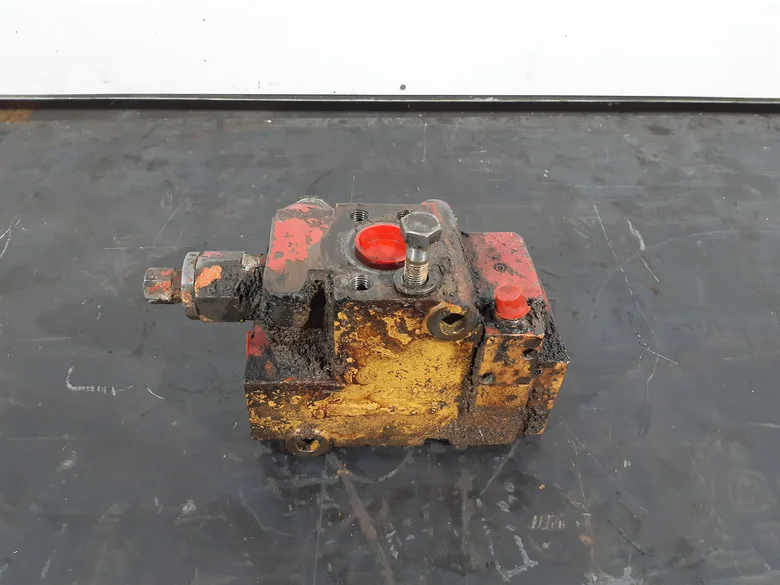 Hydraulic distributor for CATERPILLAR 350