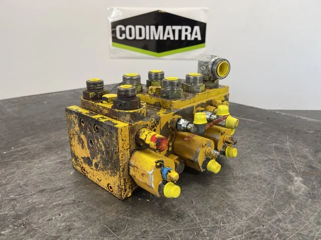 Distribuidor hidráulico para CATERPILLAR 924G