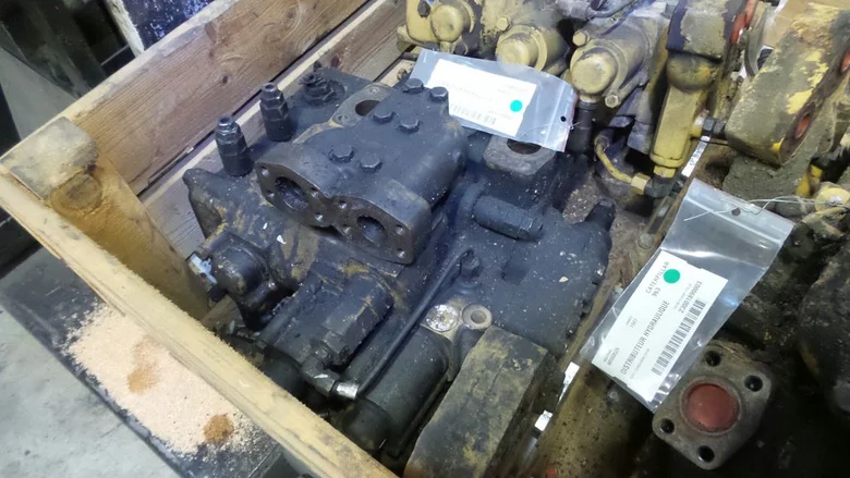 Distributeur hydraulique pour CATERPILLAR 963CIII
