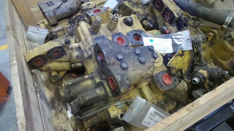 Distribuidor hidráulico para CATERPILLAR 963C
