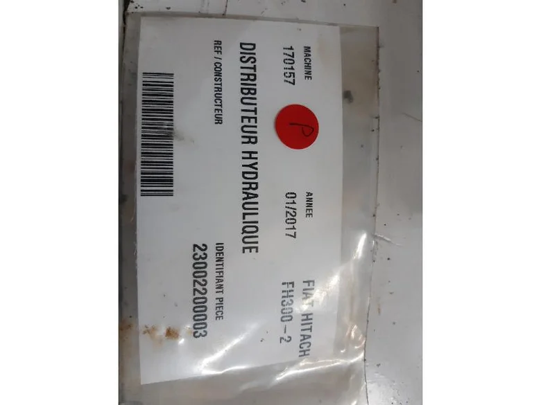 Hydraulic distributor for FIAT HITACHI FH300-2