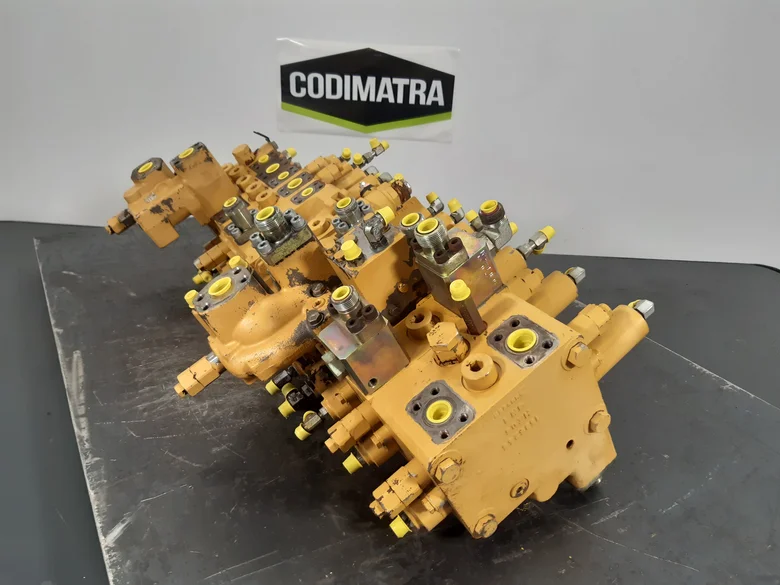 Distributeur hydraulique pour CATERPILLAR 318C