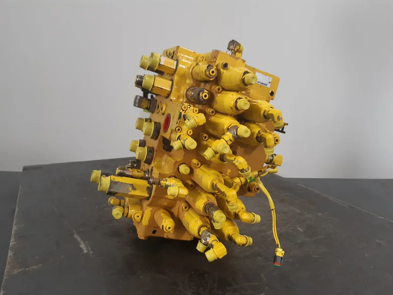 Distribuidor hidráulico para CATERPILLAR 314CLCR