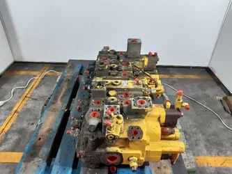 Distributeur hydraulique pour CATERPILLAR 345C