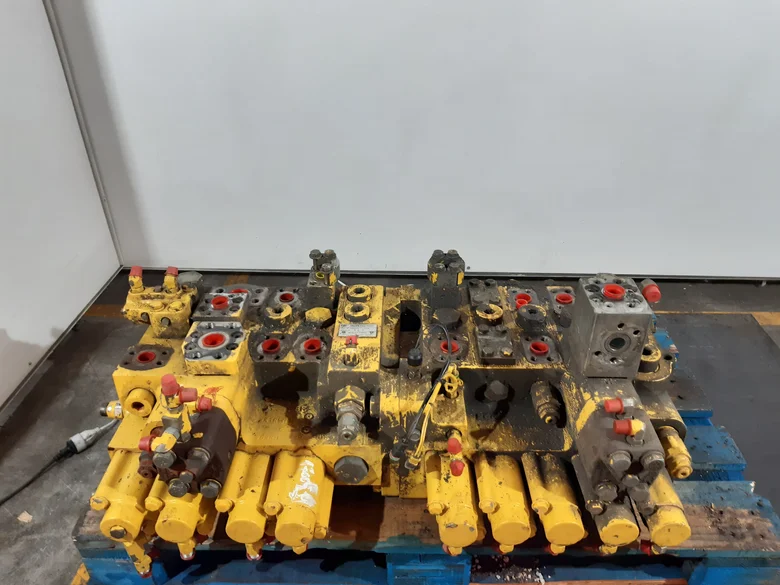 Distribuidor hidráulico para CATERPILLAR 345C