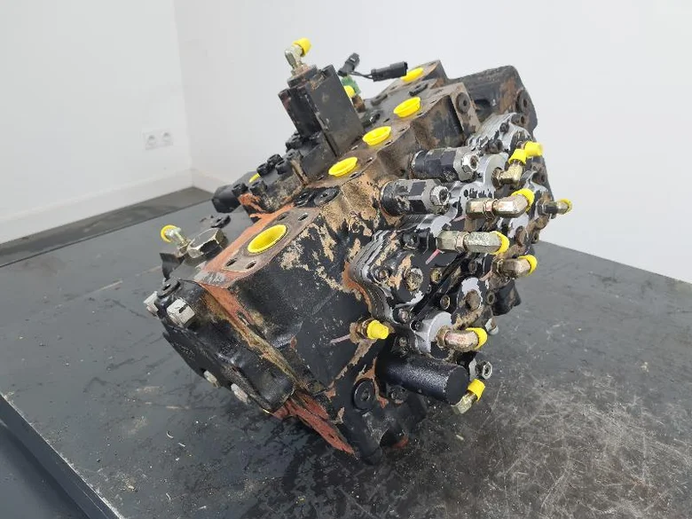 Hydraulic distributor for JCB JZ235LC