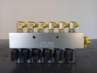 Distributeur hydraulique pour JCB 51R-1