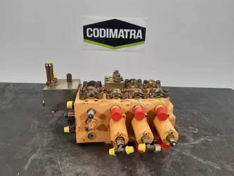 Distributeur hydraulique pour CASE WX200