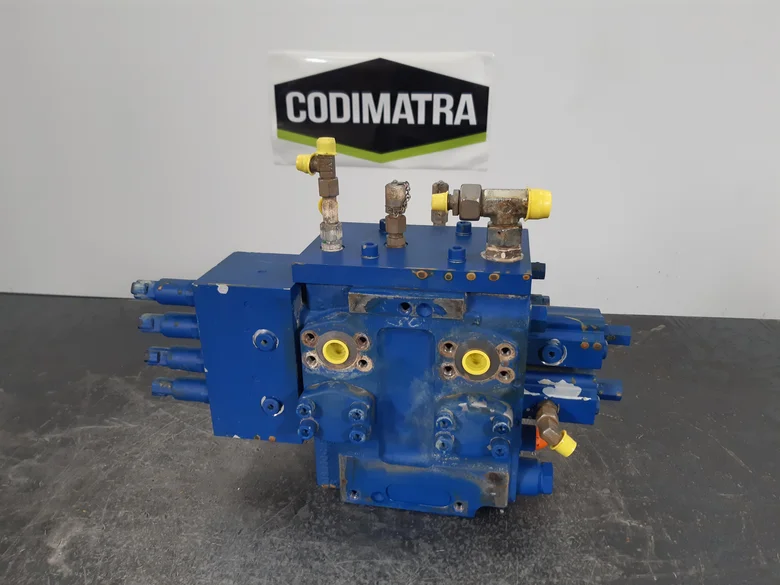 Hydraulic distributor for LIEBHERR L556XPOWER