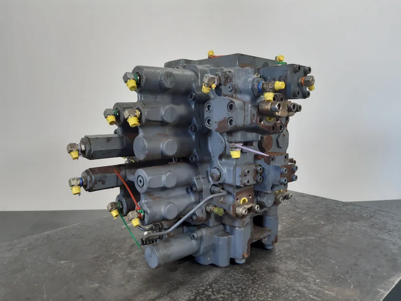 Hydraulic distributor for CASE 9046