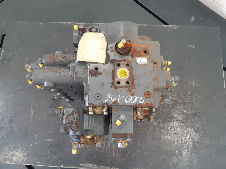 Hydraulic distributor for CASE 9046