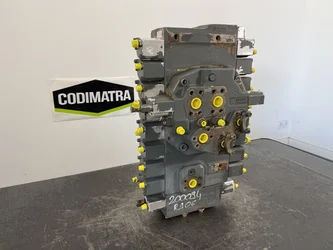 Distributeur hydraulique pour LIEBHERR R906