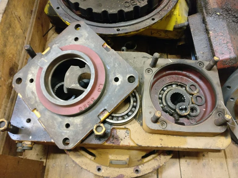 Reductor de bombas para LIEBHERR L551