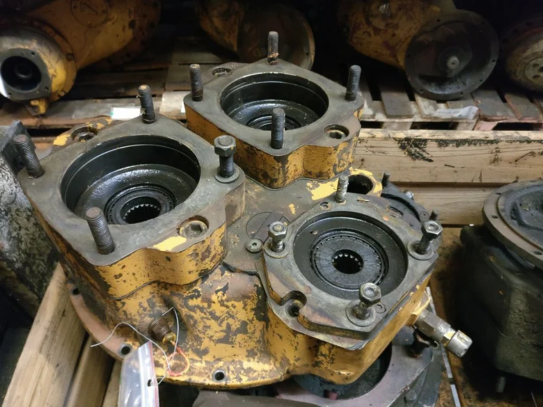 Hydraulics for LIEBHERR R962