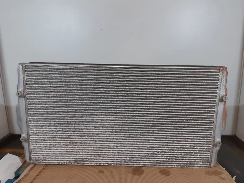 Radiateur huile pour LIEBHERR R944B