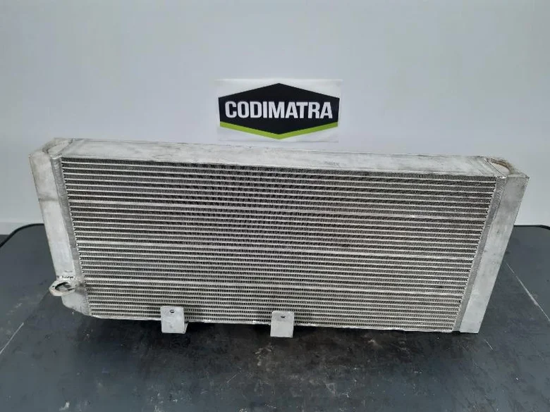 Radiateur huile pour JCB JS330XD
