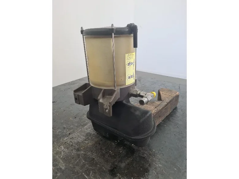 Central de engrase para KOMATSU PC228USLC-11