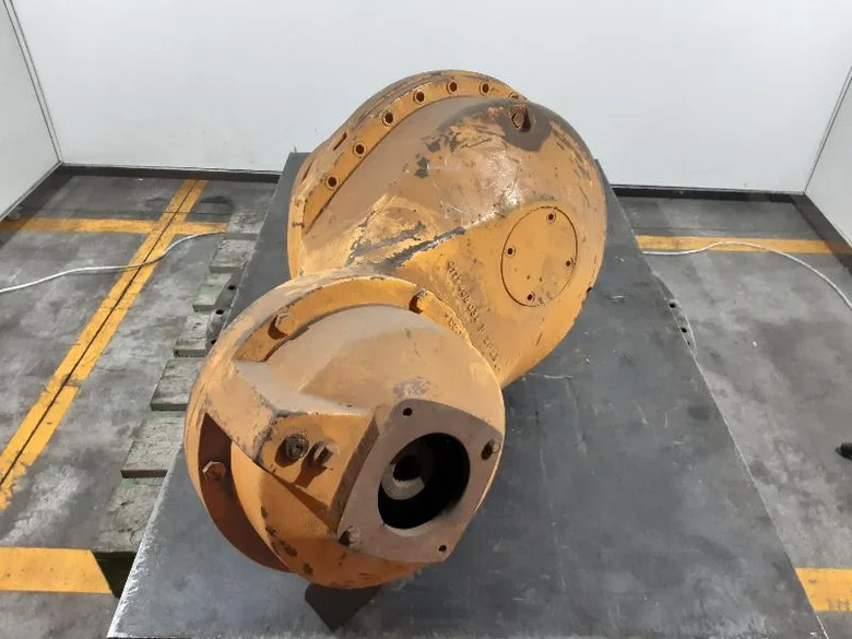 Réducteur de translation pour LIEBHERR R952