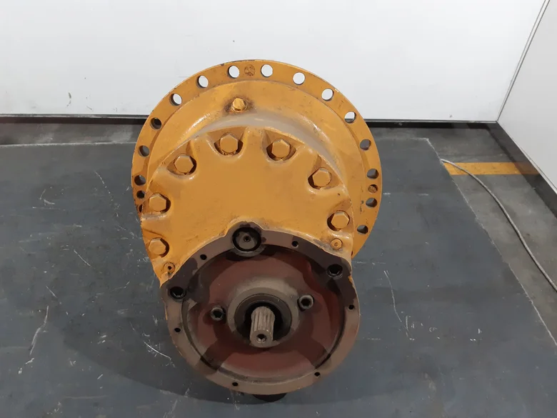 Final drive for LIEBHERR R941A