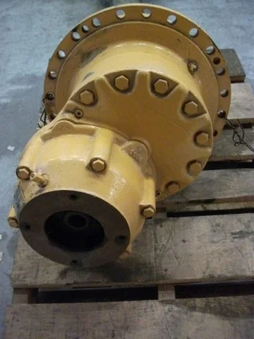 Réducteur de translation pour LIEBHERR R941A