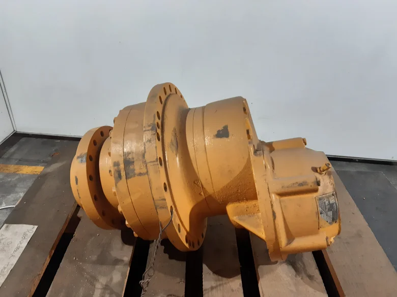 Réducteur de translation pour LIEBHERR R941A