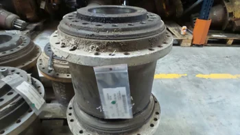 Réducteur de translation pour LIEBHERR R914B