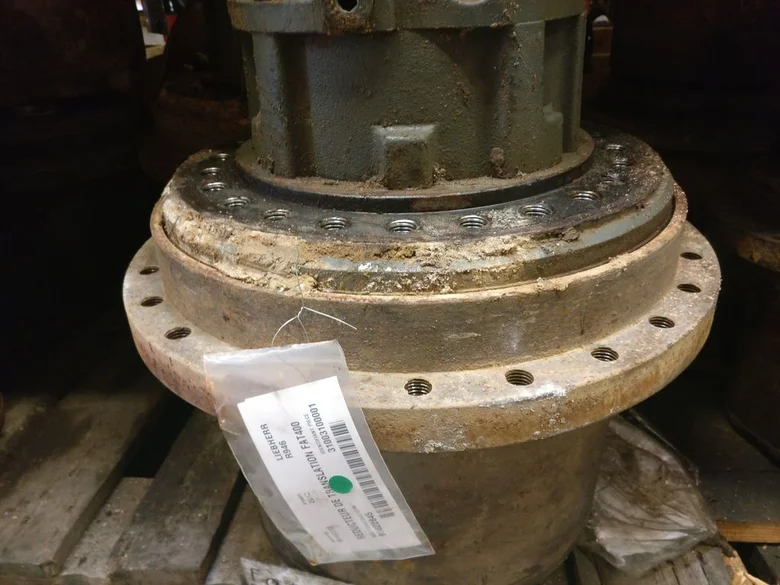 Reductor de traslación para LIEBHERR R946