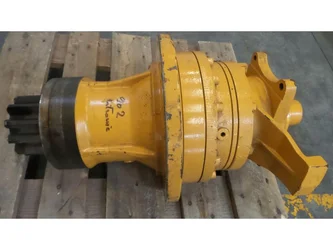 Rotation reducer for LIEBHERR R902LI