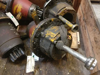 Rotation reducer for LIEBHERR R902LI