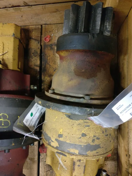Rotation reducer for CATERPILLAR 213B