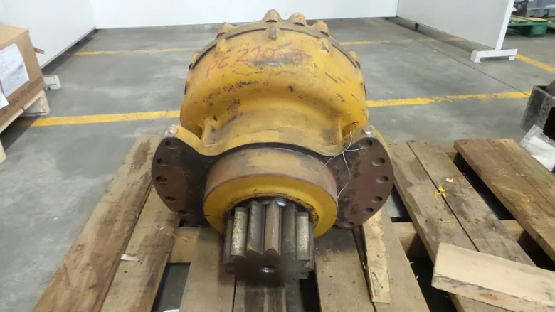 Réducteur de rotation pour KOMATSU PC240-3