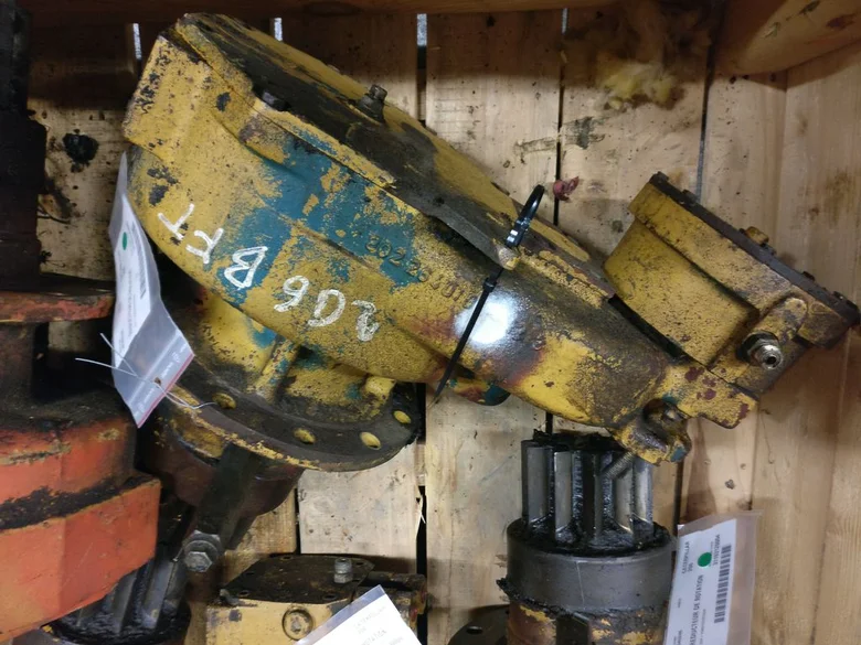 Rotation reducer for CATERPILLAR 206