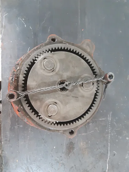 Reductor de rotación para TAKEUCHI TB175