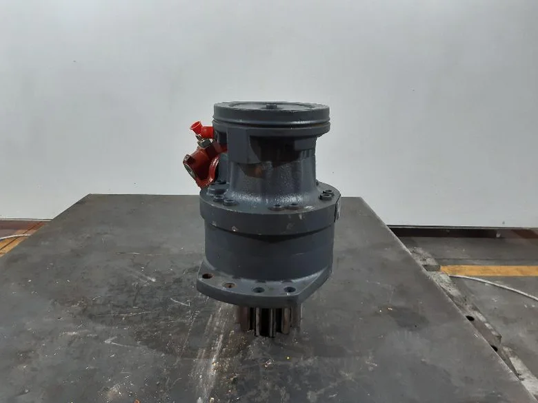 Rotation reducer for MECALAC 12MTX
